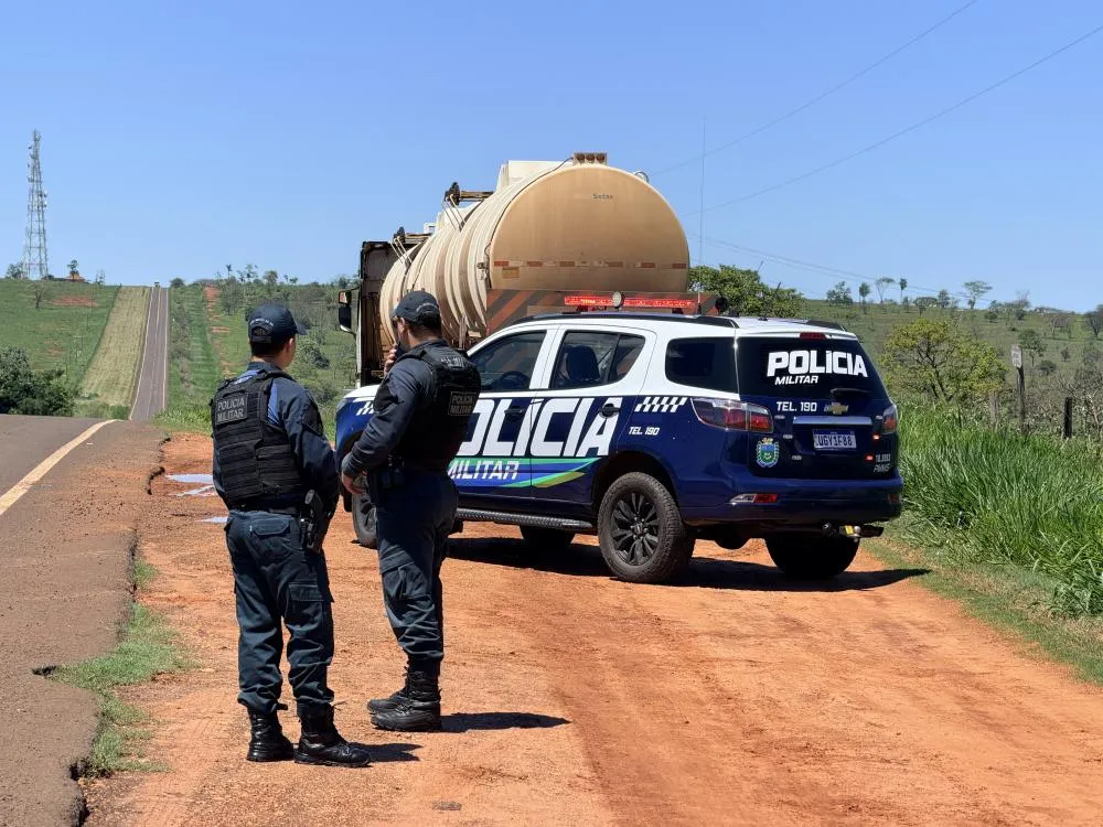Quadrilha sequestra motorista, rouba carga e abandona caminhão em Bataguassu